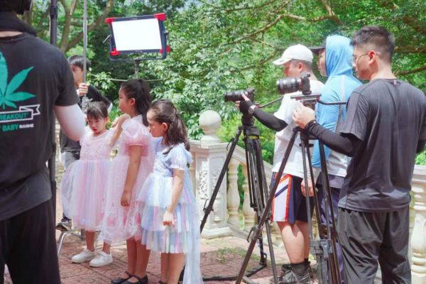 三分才华，七分坚持，《小演员成长记》少儿微电影拍摄背后的故事-中国南方教育网