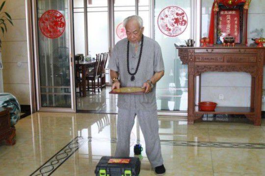 喜迎中秋特别报道-中国著名易学名家李先敏